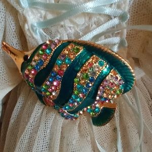 NWT Betsey Johnson Beautiful Exotic Fish Brooch or Necklace